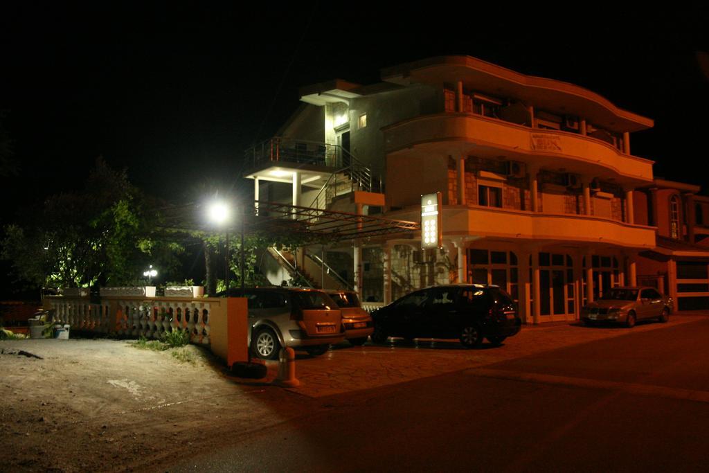 Sun Apartments Ulcinj Exterior foto