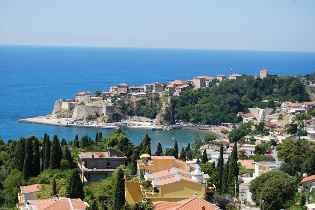 Sun Apartments Ulcinj Exterior foto